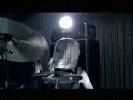 sh el e shin care canta la tobe :d cinema bizarre